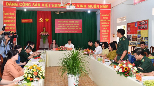 Quyền Chủ tịch nước thăm Đồn biên phòng cửa khẩu quốc tế ở Tây Ninh- Ảnh 2.
