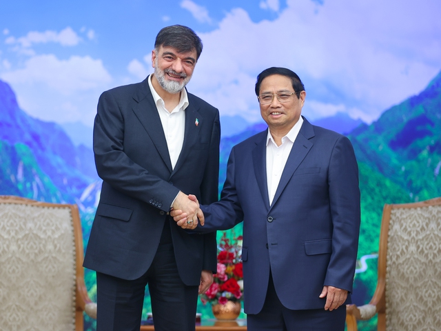 Thủ tướng Phạm Minh Chính tiếp Tư lệnh Bộ Thực thi pháp luật Iran- Ảnh 1.