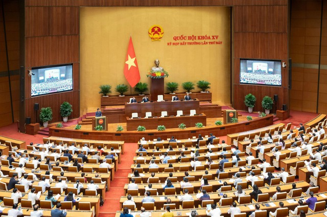 Quốc hội miễn nhiệm chức vụ Chủ tịch Quốc hội nhiệm kỳ 2021-2026 đối với ông Vương Đình Huệ