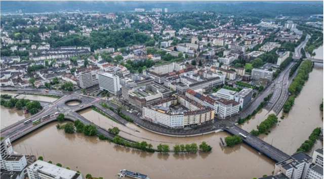 Hình ảnh lũ lụt hiếm thấy tại châu Âu- Ảnh 2.