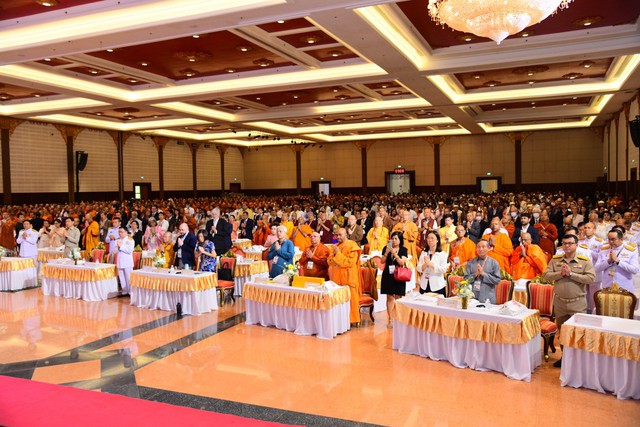Hình ảnh Đại lễ Phật đản 2024 tại các nước- Ảnh 5.