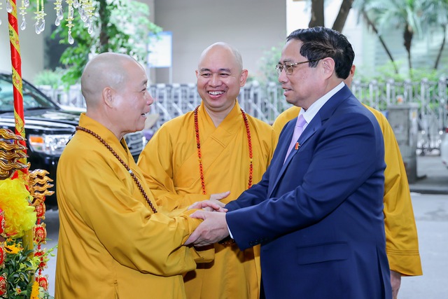 Thủ tướng Phạm Minh Chính chúc mừng Đại lễ Phật đản 2024- Ảnh 1.