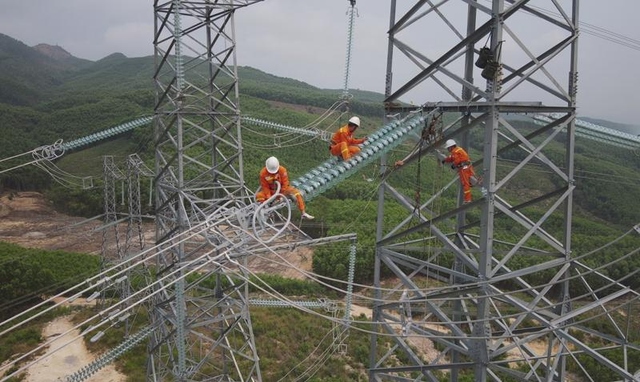  Bảo đảm tiến độ dự án đường dây 500 kV mạch 3- Ảnh 1.