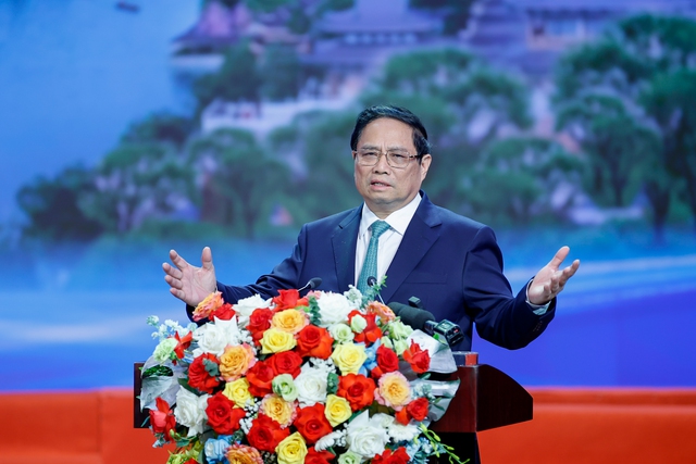 Thủ tướng chỉ rõ những 'tài sản vô giá' để Ninh Bình bứt phá, phát triển nhanh, bền vững- Ảnh 9.