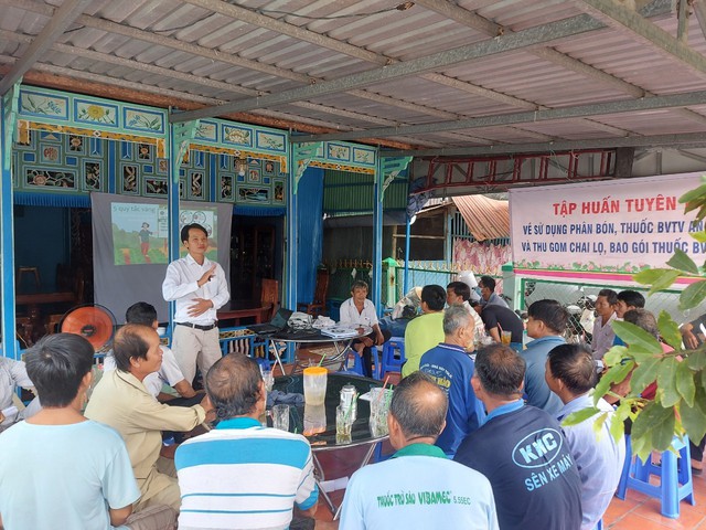  Đẩy mạnh 'số hóa' thủ tục hành chính trong ngành nông nghiệp- Ảnh 1.