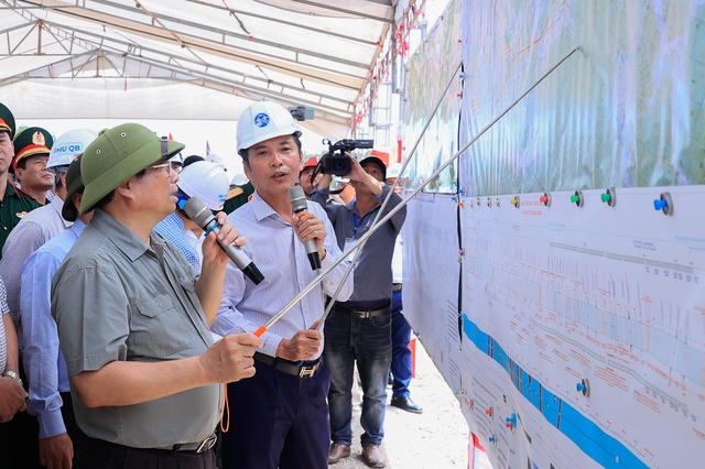 Phấn đấu thông xe 3 dự án cao tốc Bắc-Nam vào dịp 30/4/2025- Ảnh 2.