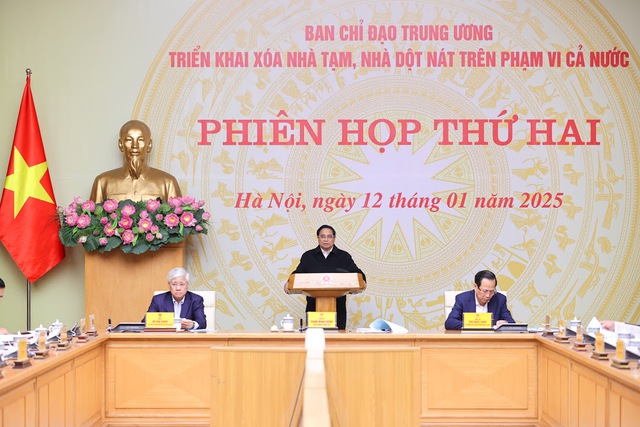 TỔNG THUẬT: Phiên họp trực tuyến toàn quốc lần thứ 2 Ban Chỉ đạo triển khai xoá nhà tạm, nhà dột nát trên phạm vi cả nước- Ảnh 1.