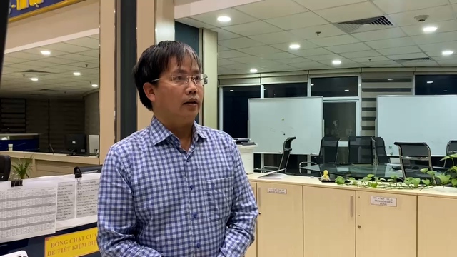 Mưa tại Huế vượt mức lịch sử, cao nhất từng ghi nhận ở Việt Nam- Ảnh 1. Mưa tại Huế vượt mức lịch sử, cao nhất từng ghi nhận ở Việt Nam- Ảnh 1.