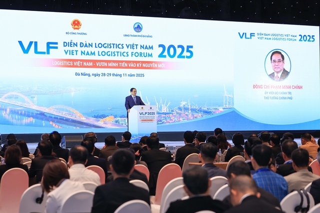 Thủ tướng: Đưa Việt Nam trở thành trung tâm dịch vụ logistics hàng đầu Đông Nam Á, châu Á và thế giới- Ảnh 3.