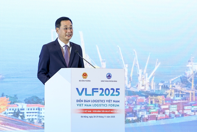 Thủ tướng: Đưa Việt Nam trở thành trung tâm dịch vụ logistics hàng đầu Đông Nam Á, châu Á và thế giới- Ảnh 6.