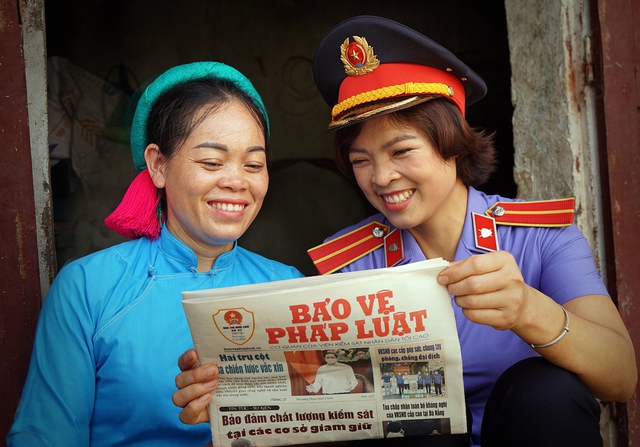 Tăng cường tuyên truyền và trợ giúp pháp lý cho người nghèo- Ảnh 1. Tăng cường tuyên truyền và trợ giúp pháp lý cho người nghèo- Ảnh 1.