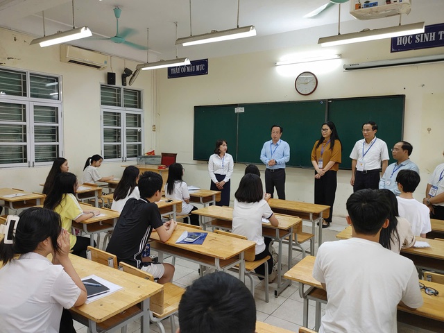 Kỳ thi lớp 10 tại Hà Nội: Chuẩn bị chu đáo, phối hợp chặt chẽ, an toàn tuyệt đối- Ảnh 1.