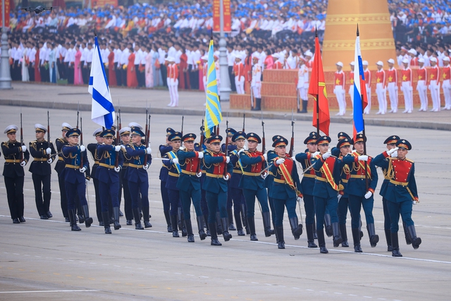 Chùm ảnh: Đoàn quân nhân 4 nước diễu binh trên Quảng trường Ba Đình- Ảnh 4. Chùm ảnh: Đoàn quân nhân 4 nước diễu binh trên Quảng trường Ba Đình- Ảnh 4.