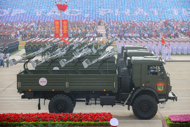 Chùm ảnh: Uy lực trang thiết bị, khí tài của Quân đội nhân dân Việt Nam tại A80- Ảnh 21.