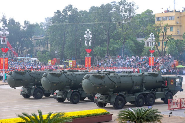 Chùm ảnh: Uy lực trang thiết bị, khí tài của Quân đội nhân dân Việt Nam tại A80- Ảnh 16.