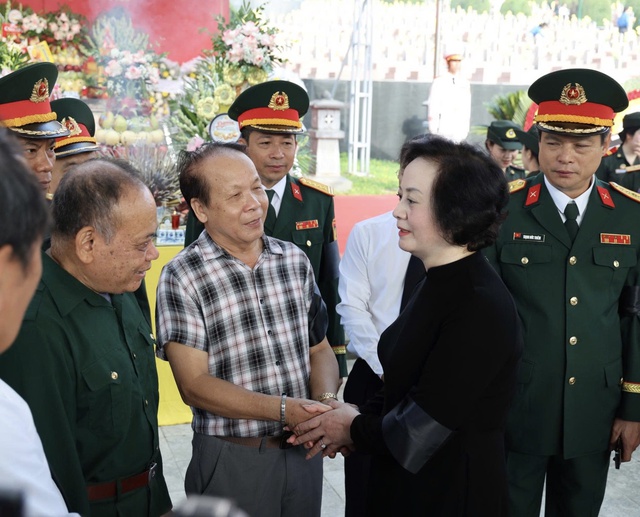 'Chiến dịch 500 ng&agrave;y đ&ecirc;m' tiếp tục h&agrave;nh tr&igrave;nh đưa c&aacute;c liệt sĩ trở về với đất mẹ- Ảnh 8.
