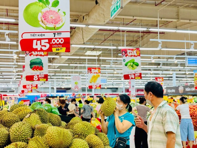 Tiêu dùng nội địa - bệ đỡ cho tăng trưởng cuối năm- Ảnh 1.