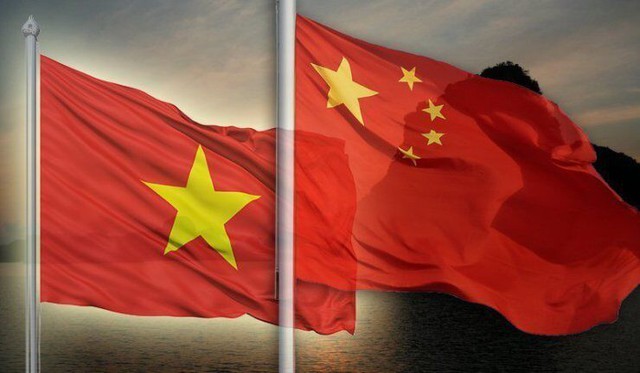 Viet Nam, China mark 72nd anniversary of diplomatic ties - Ảnh 1.