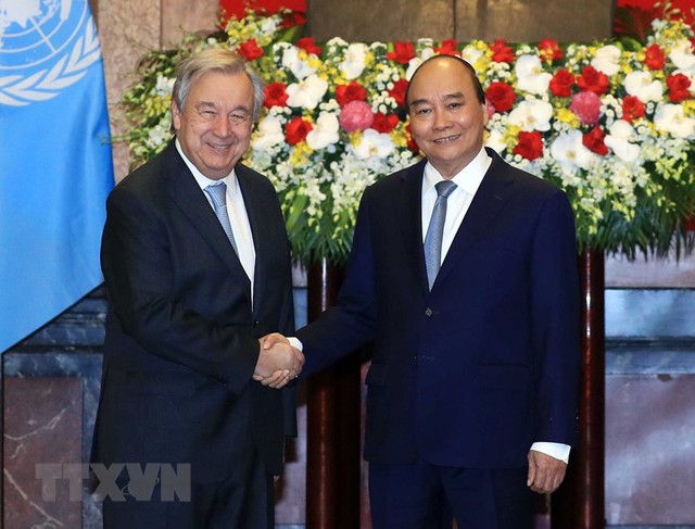 President hosts welcome ceremony for UN Secretary-General - Ảnh 5.