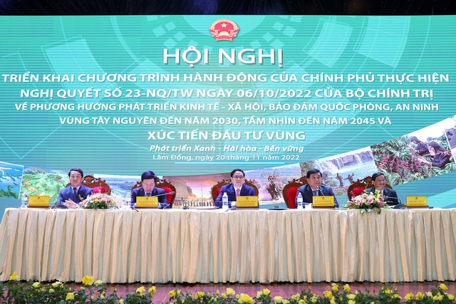 Prime Minister urges breakthroughs in Central Highlands development  - Ảnh 3.