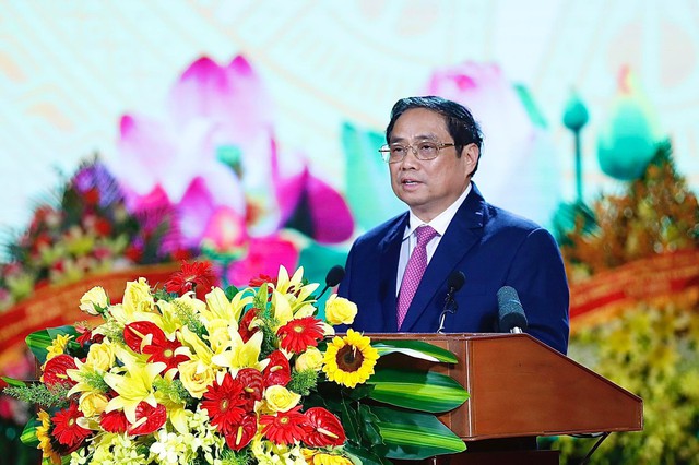 Grand ceremony marks 100th birthday of late Prime Minister Vo Van Kiet - Ảnh 1.