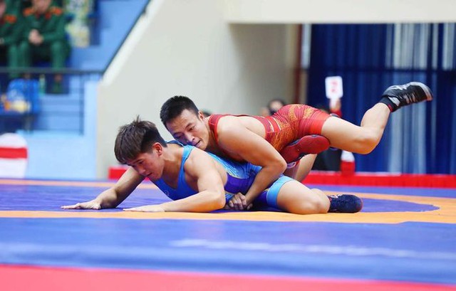 Ha Noi dominates wrestling; chess, table tennis begin at National Sports Games - Ảnh 1.