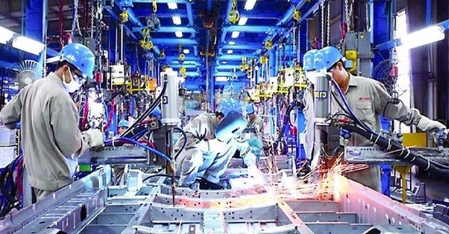 Industrial sector expands over 9% in 2022 - Ảnh 1.