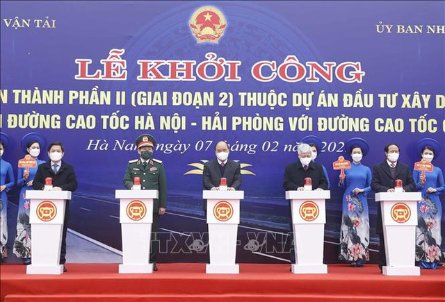 Groundbreaking ceremony for new route linking two highways     - Ảnh 1.