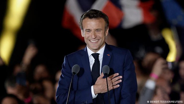 Vietnamese leaders congratulate French President over re-election - Ảnh 1. Vietnamese leaders congratulate French President over re-election - Ảnh 1.