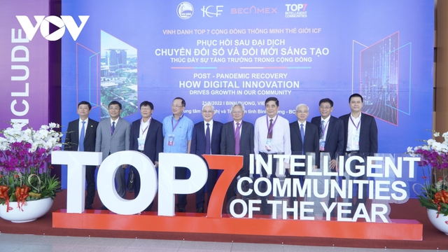 Binh Duong named in Top 7 Intelligent Communities worldwide - Ảnh 1.