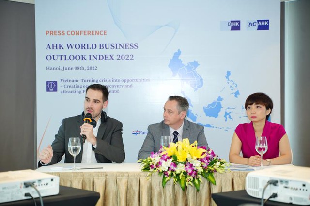 AHK survey: 93% of German companies continue investment in Viet Nam  - Ảnh 1.