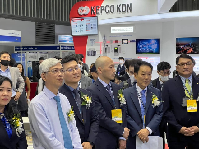 Exhibitions on electrical technology, green power underway in Ho Chi Minh City   - Ảnh 2.