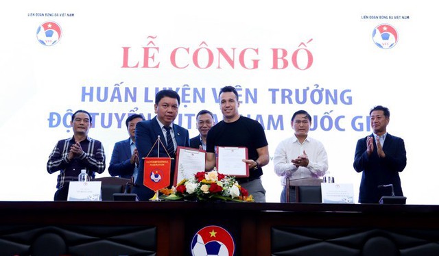 Giustozzi to push Viet Nam's futsal to higher world position - Ảnh 1.