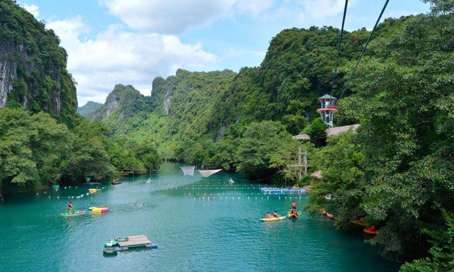 Ethnic minorities in four central localities supported to do ecotourism - Ảnh 1. Ethnic minorities in four central localities supported to do ecotourism - Ảnh 1.