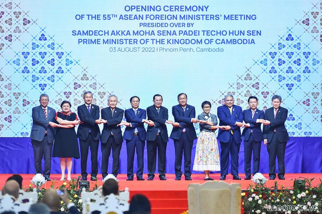 ASEAN foreign ministers issue Joint Communique - Ảnh 1.