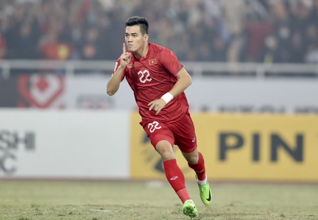 Park proves Viet Nam stronger team in 2-0 win over Indonesia - Ảnh 1.