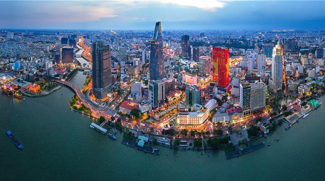 Viet Nam’s economy increases by tenfold after 12 years - Ảnh 1.