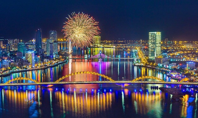 Da Nang among best places to go in Asia in 2024: Condé Nast Traveler- Ảnh 1.