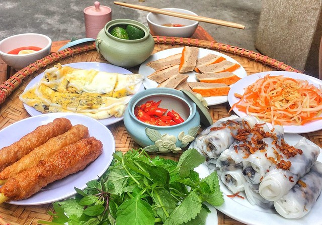 Banh Cuon in the top 10 most attractive dishes in the world - Ảnh 1.