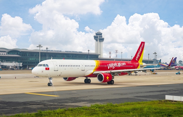 Vietjet to launch first ever HCM City-Queensland direct flight in June - Ảnh 1.