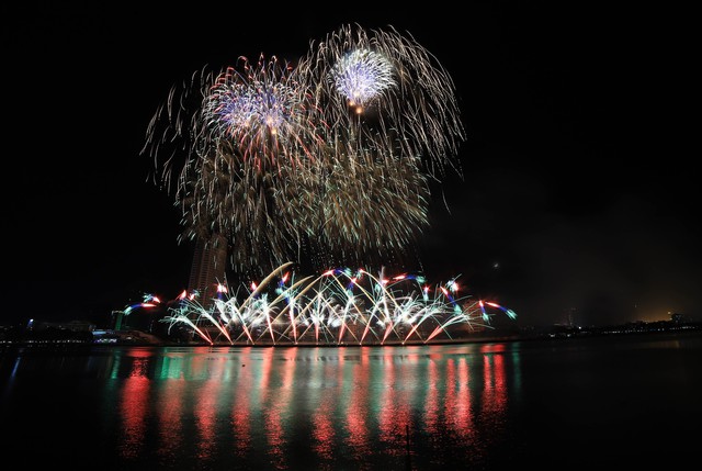 Da Nang fireworks festival to return in June  - Ảnh 1.