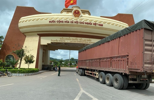 Viet Nam ranks third among Laos’ markets - Ảnh 1.