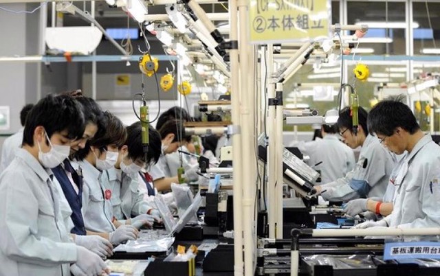 Viet Nam sends over 37,900 workers abroad in Q1 - Ảnh 1.