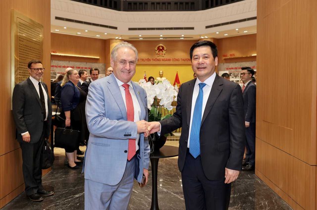 Third Australia-Viet Nam Economic Partnership Meeting held  - Ảnh 3.