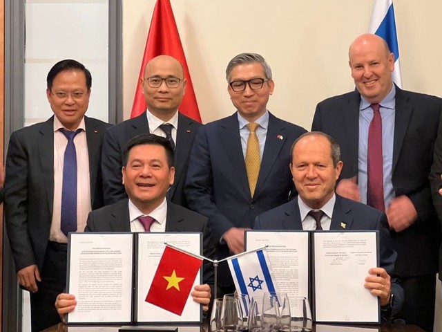 Viet Nam, Israel successfully close negotiations toward the signing of FTA - Ảnh 1.