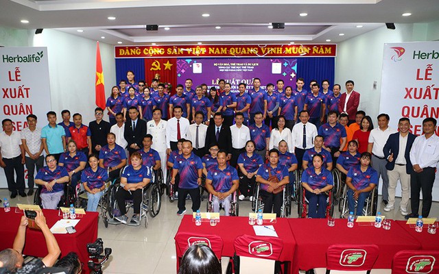Vietnamese disabled sports delegation to attend ASEAN Para Games 12 - Ảnh 1.