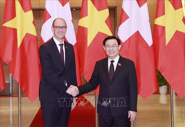 Viet Nam, Switzerland pledge to speed up negotiation, signing of EFTA  - Ảnh 1.