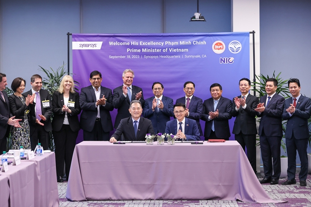 U.S. top technology business helps advance IC design workforce in Viet Nam - Ảnh 1.