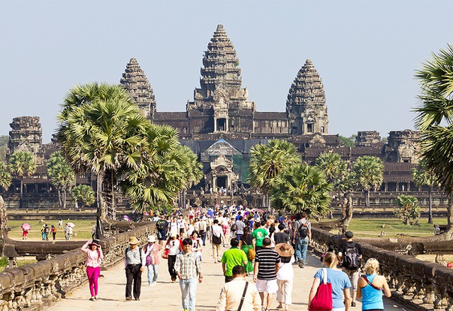 Viet Nam becomes Cambodia's second largest tourist source market- Ảnh 1.