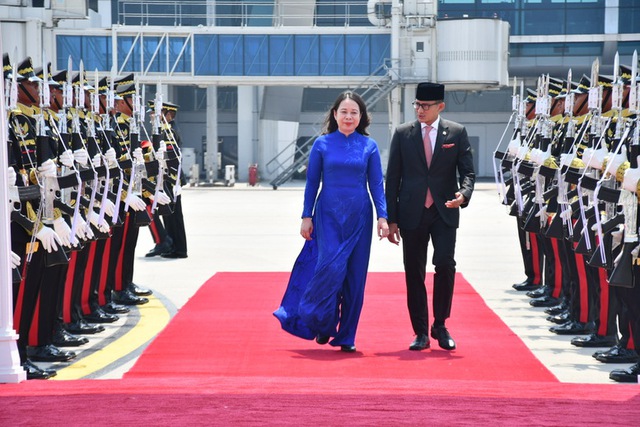 Vice President attends inauguration ceremony of Indonesian President- Ảnh 1.